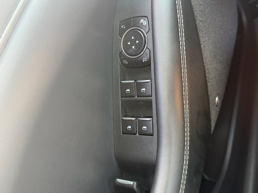 Used 2021 Ford Mustang Mach-E Premium AWD/4WD image 34