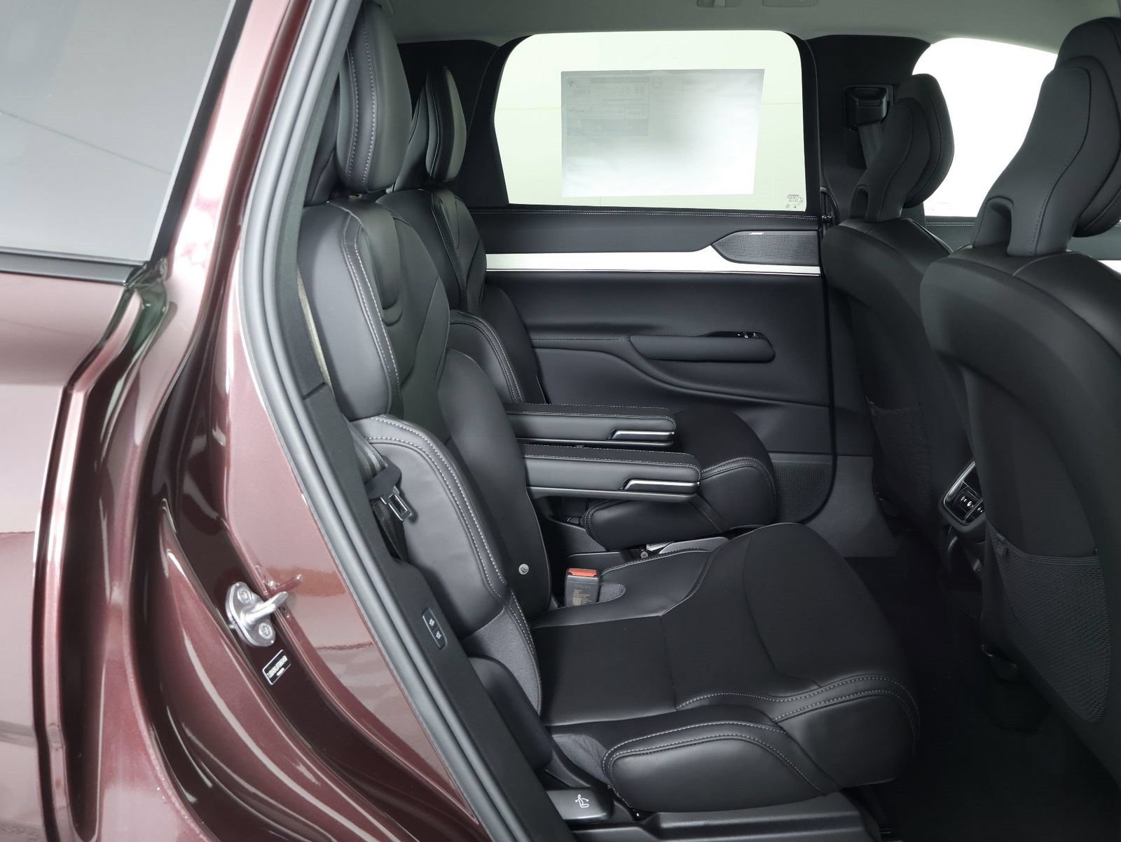 New 2026 Volvo EX90 Ultra AWD/4WD image 11