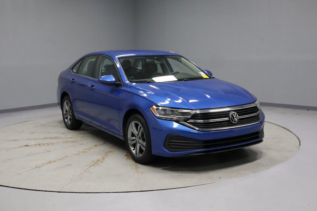 Used 2024 Volkswagen Jetta SE