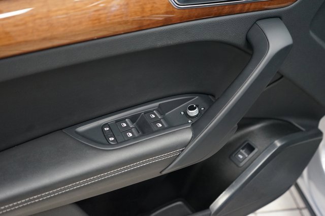 Used 2022 Audi Q5 2.0T Premium Plus image 28