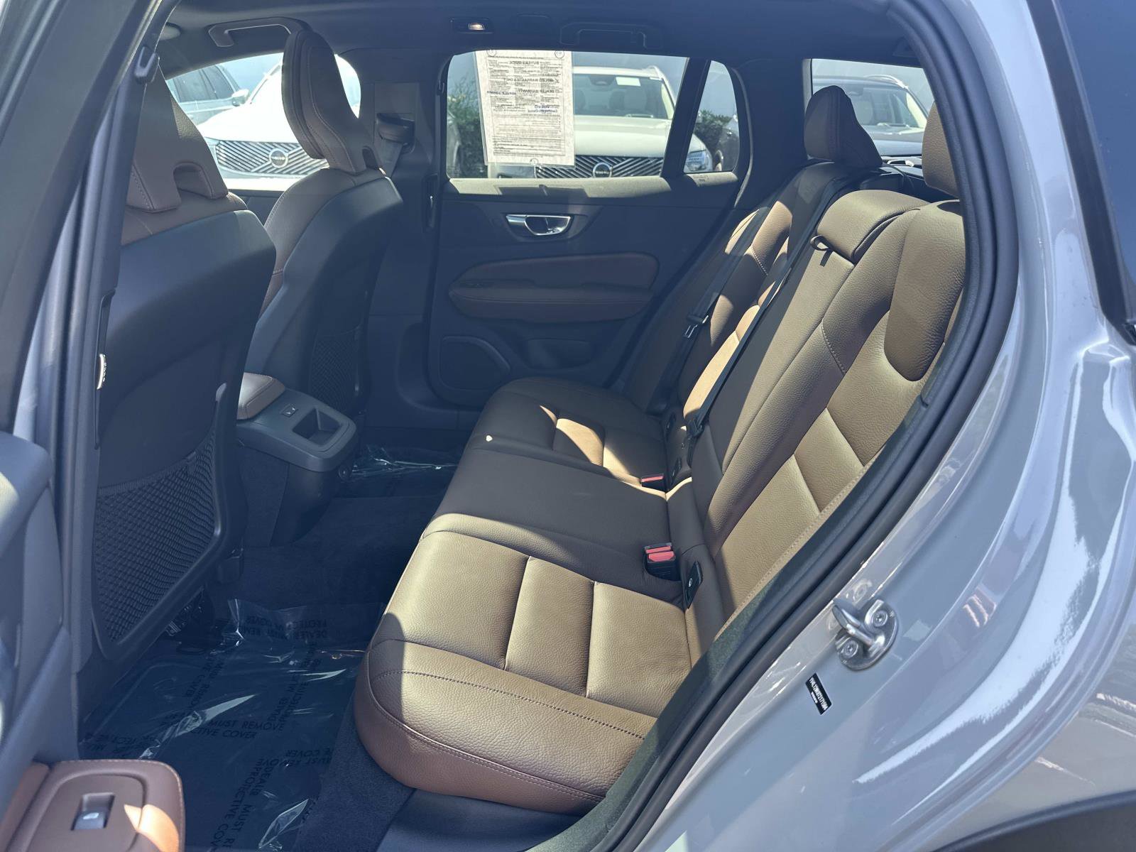 Certified 2026 Volvo V60 B5 Cross Country Plus w/ Climate Package image 21