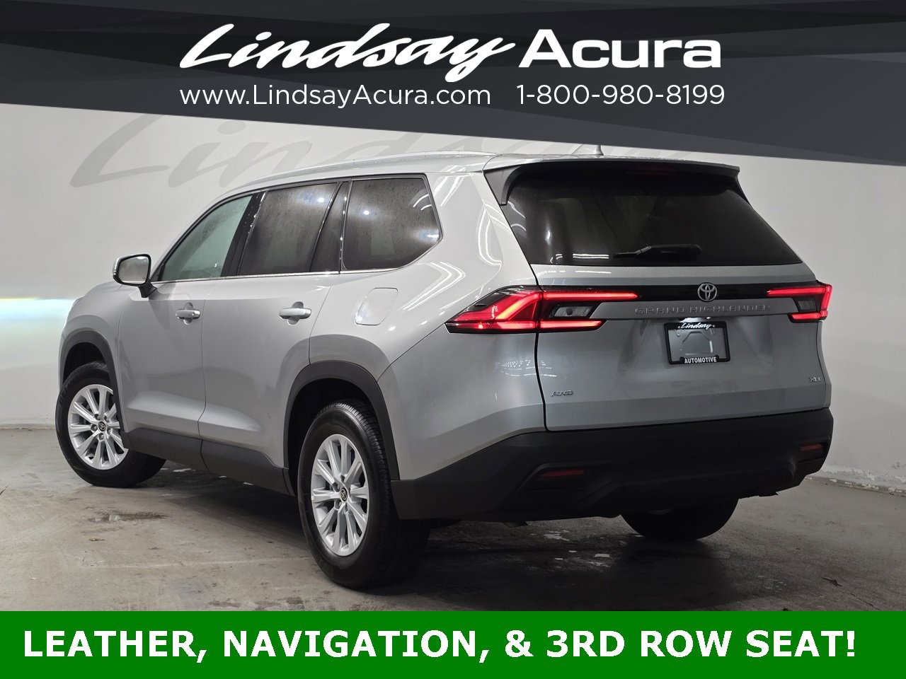 Used 2024 Toyota Grand Highlander Platinum image 4