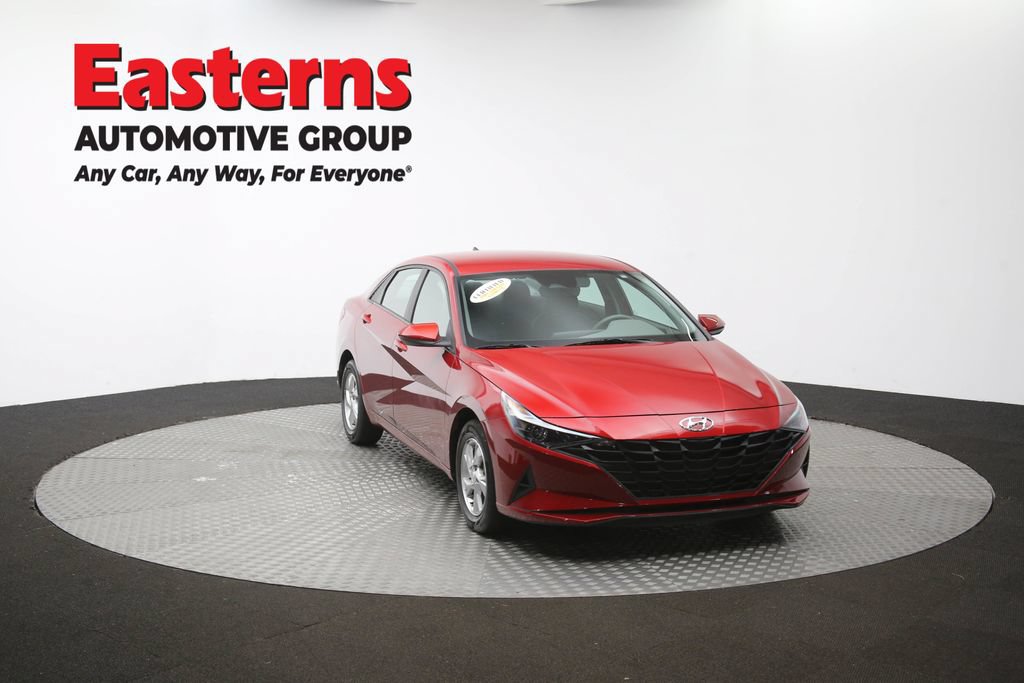 Used 2023 Hyundai Elantra SE FWD image 50