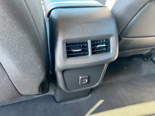 Used 2023 GMC Terrain SLE w/ Driver Convenience Package AWD/4WD image 20