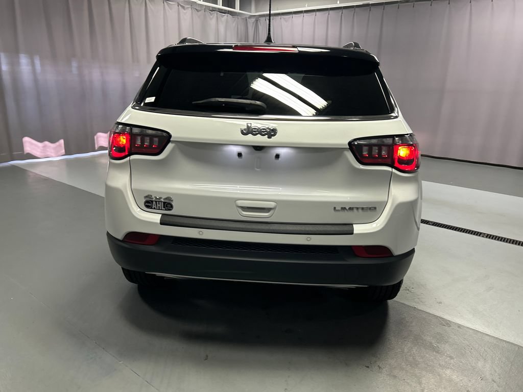 Used 2023 Jeep Compass Limited AWD/4WD image 6