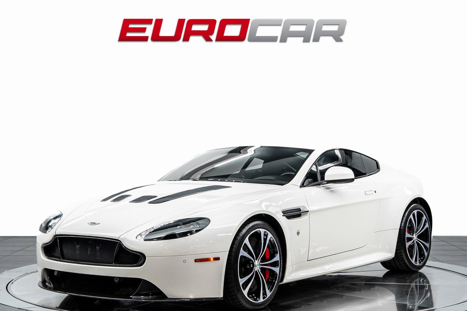 Used 2017 Aston Martin V12 Vantage S video 1