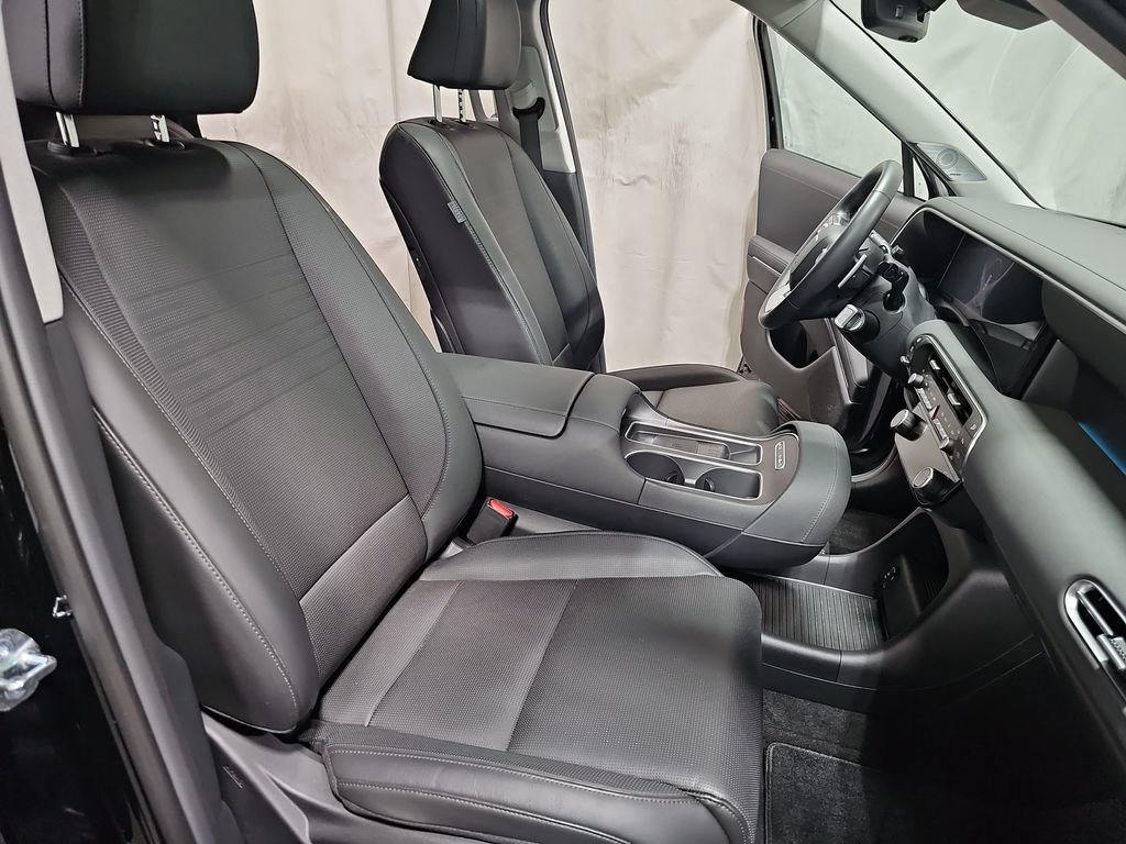 Certified 2026 Hyundai Palisade Limited AWD/4WD image 10
