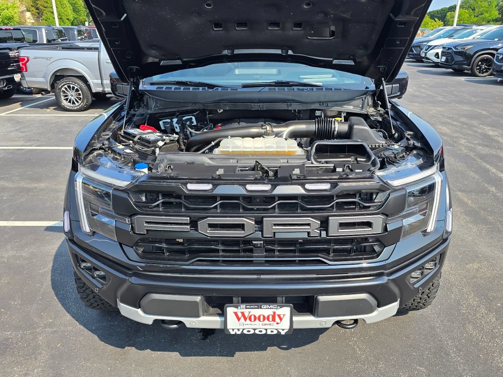 Used 2025 Ford F150 Raptor AWD/4WD image 31