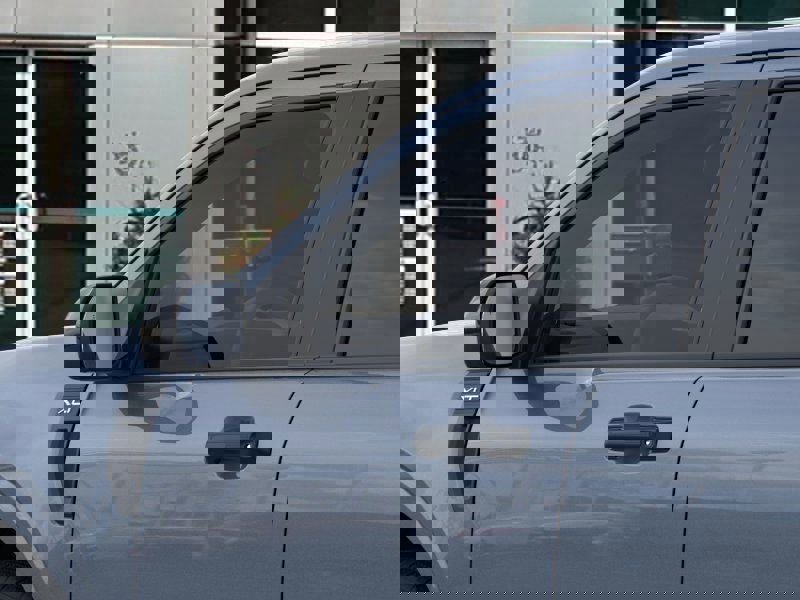 New 2025 Ford Maverick XLT w/ Black Appearance Package image 21