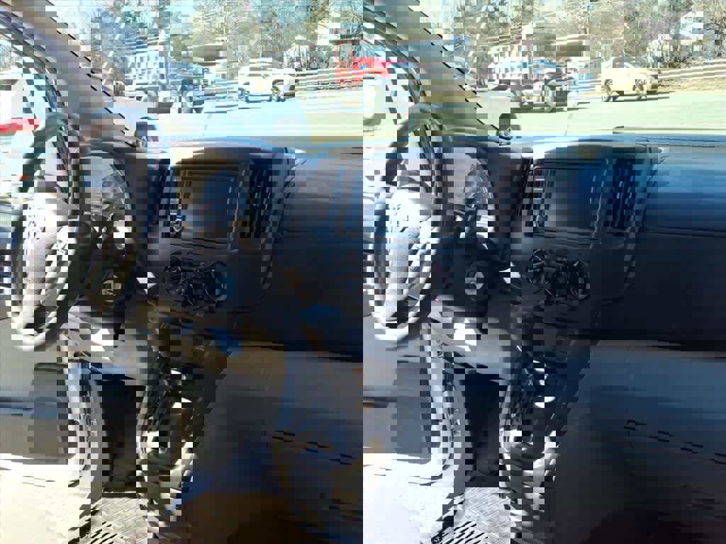 Used 2021 Nissan NV200 SV image 22