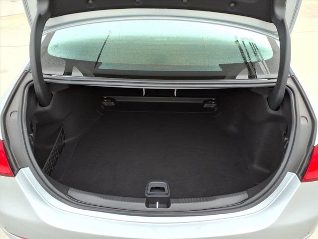 Used 2025 Mercedes-Benz C 300 4MATIC Sedan image 23