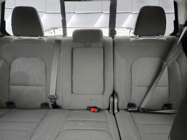 Used 2021 RAM 1500 Big Horn AWD/4WD image 14