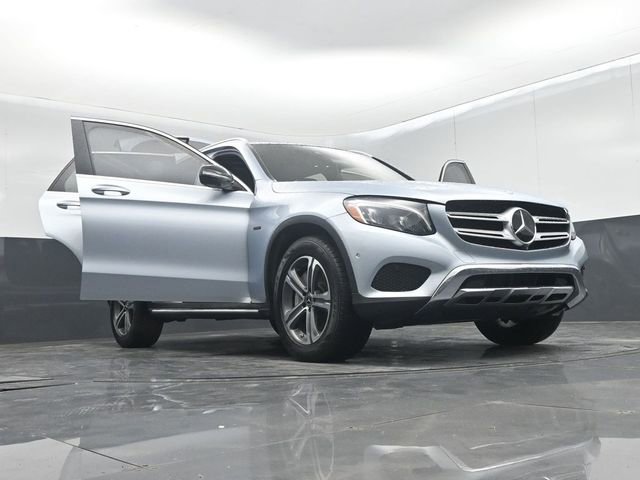 Used 2018 Mercedes-Benz GLC 350e 4MATIC image 70