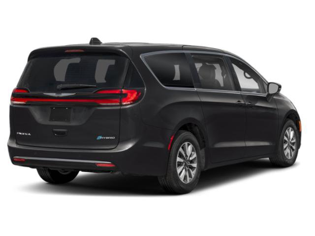 Certified 2026 Chrysler Pacifica Premium FWD image 2
