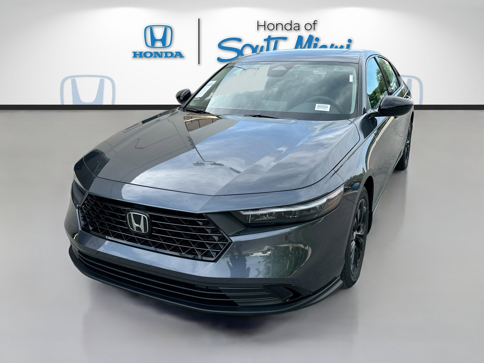 New 2025 Honda Accord SE image 3