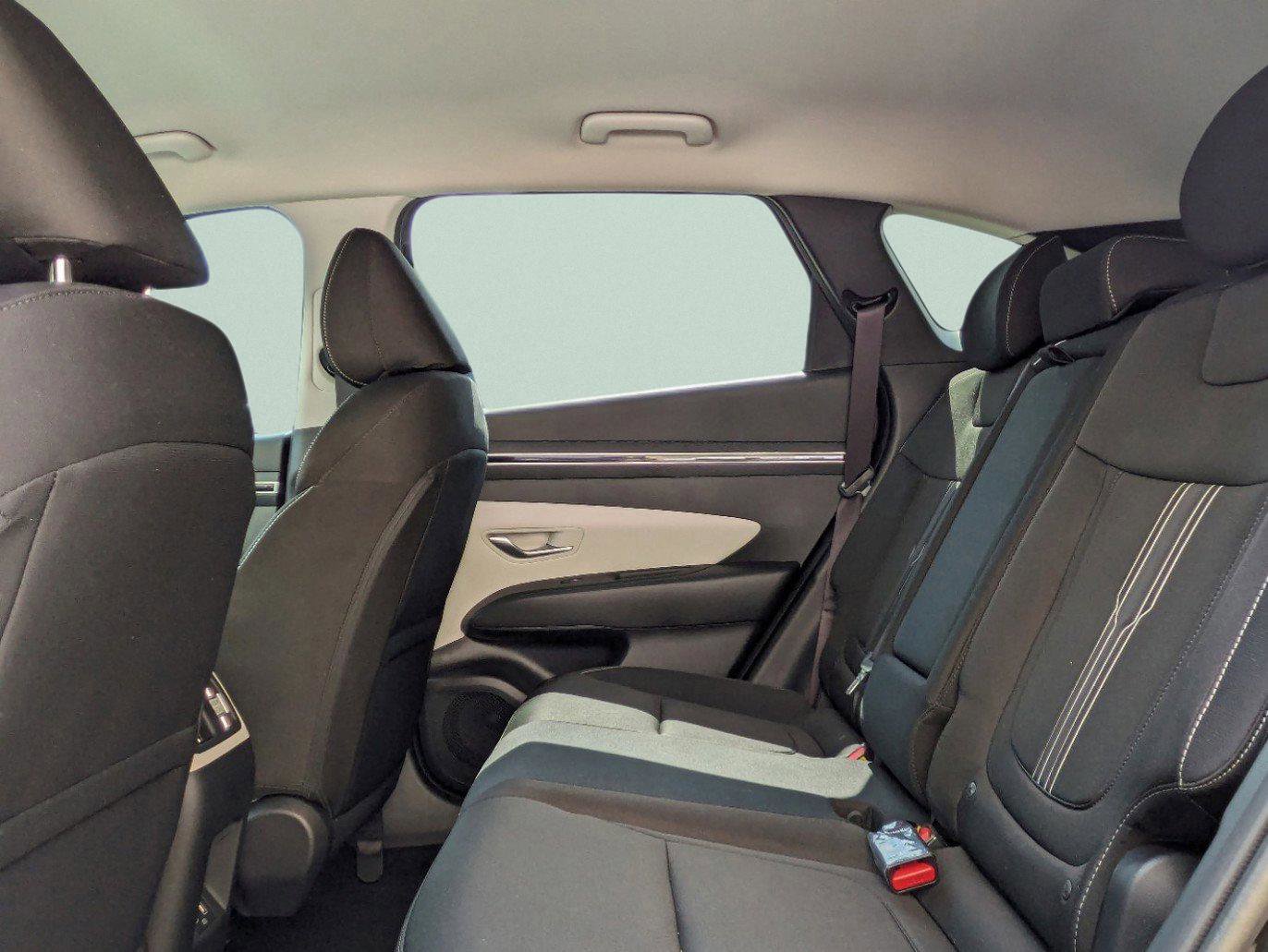 Used 2024 Hyundai Tucson Blue image 10