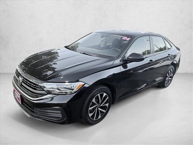 Used 2024 Volkswagen Jetta S image 1