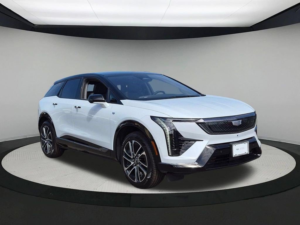 Certified 2026 Cadillac Optiq Sport 1 RWD image 8