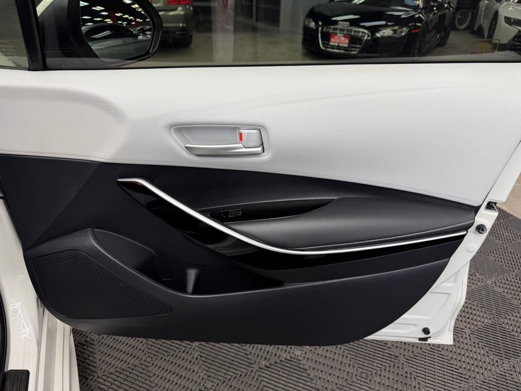 Used 2019 Toyota Corolla XSE FWD image 52