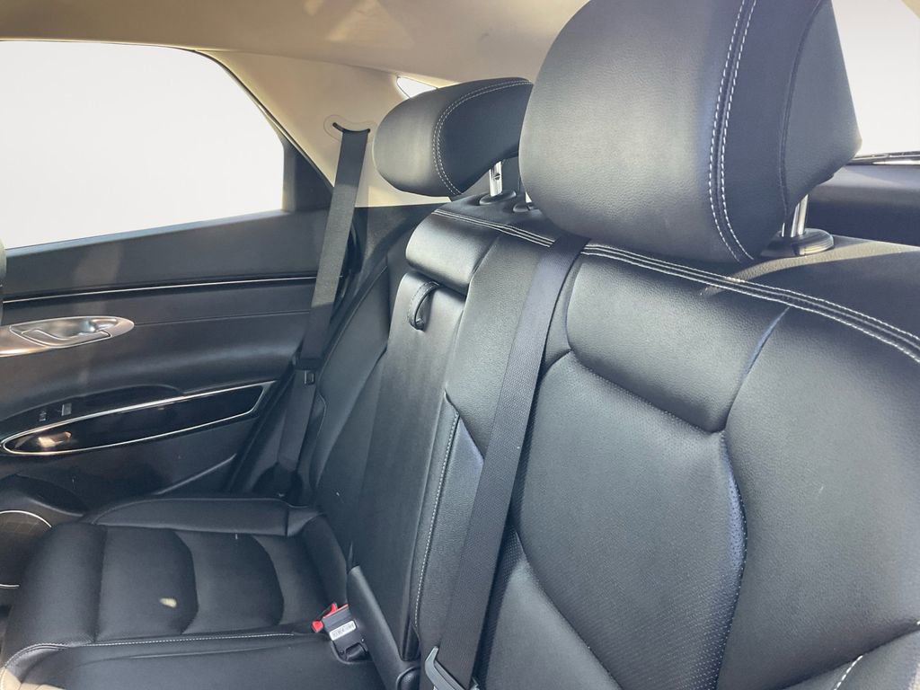 Used 2025 Genesis GV70 2.5T image 29