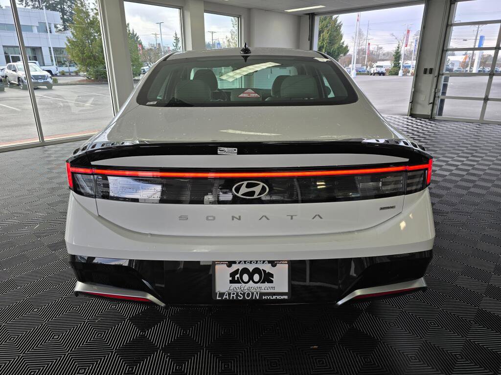 New 2026 Hyundai Sonata SEL image 6