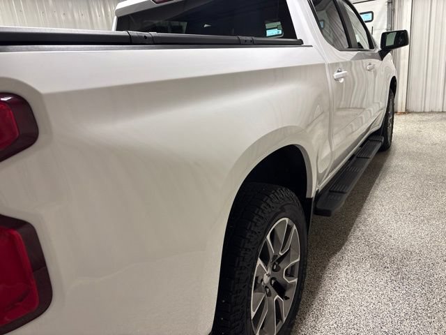 Used 2022 Chevrolet Silverado 1500 RST AWD/4WD image 9