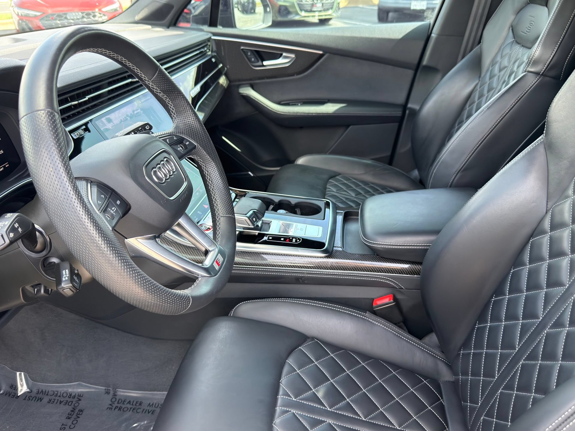 Used 2024 Audi SQ7 Premium Plus w/ Carbon Package AWD/4WD image 11