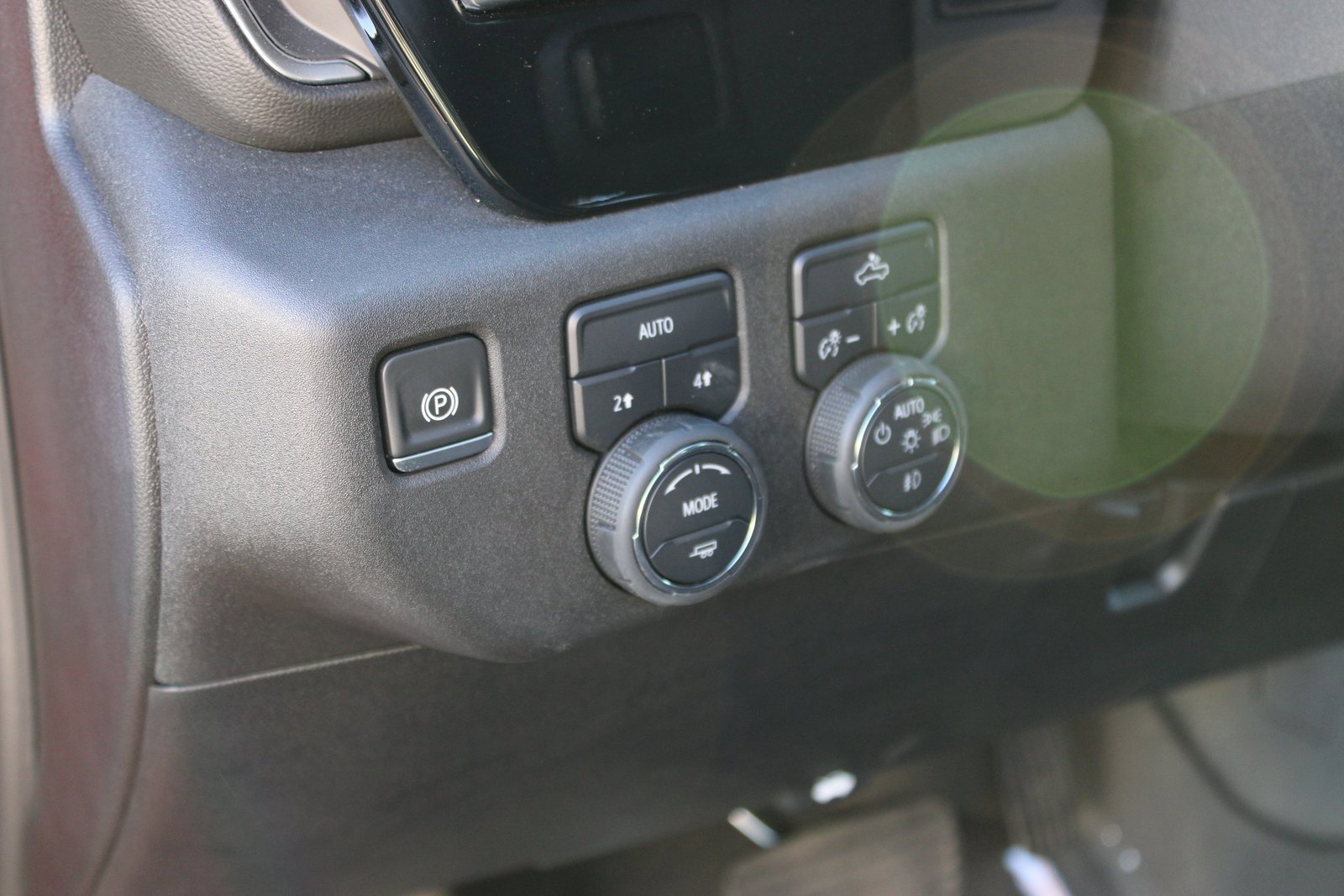 New 2025 Chevrolet Silverado 1500 RST w/ LPO, Dark Essentials Package image 20