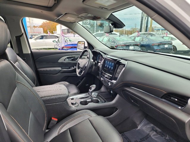 Used 2021 Chevrolet Traverse RS w/ LPO, Floor Liner Package image 11