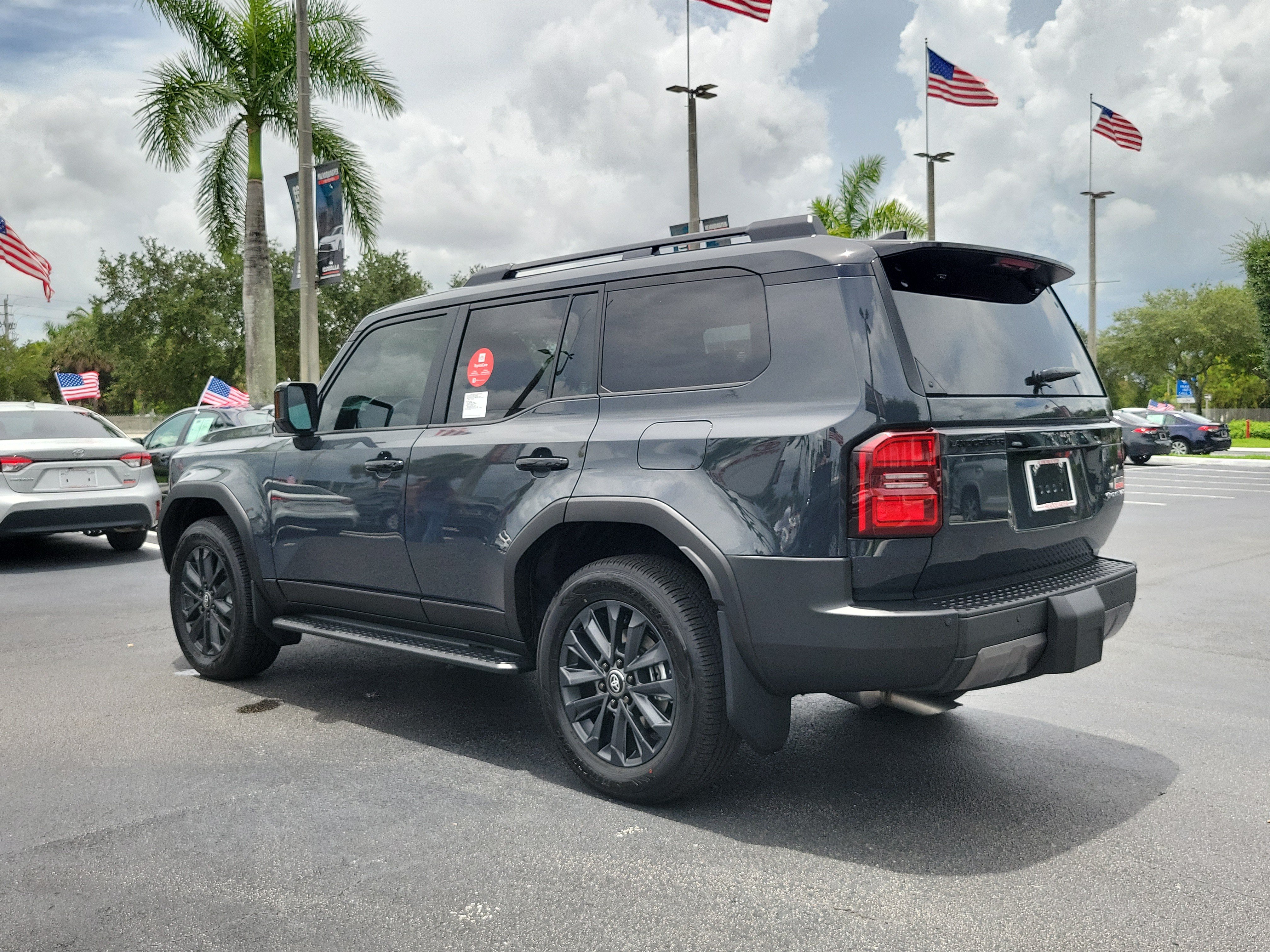 New 2027 Toyota Land Cruiser w/ Premium Package AWD/4WD image 8