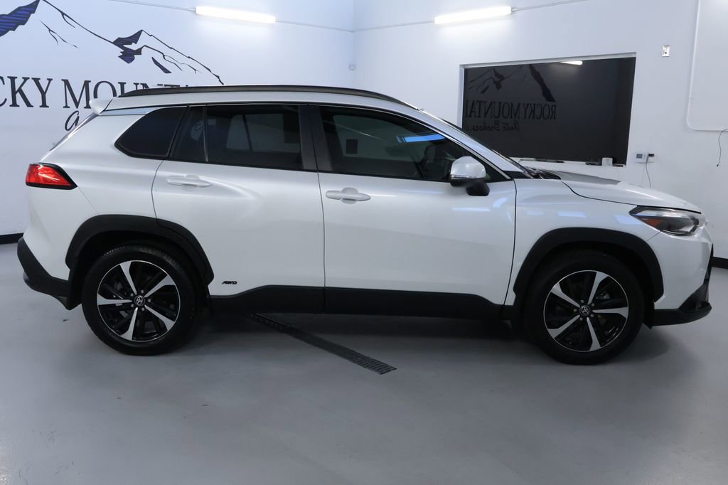 Used 2023 Toyota Corolla Cross XSE w/ Convenience Package image 8