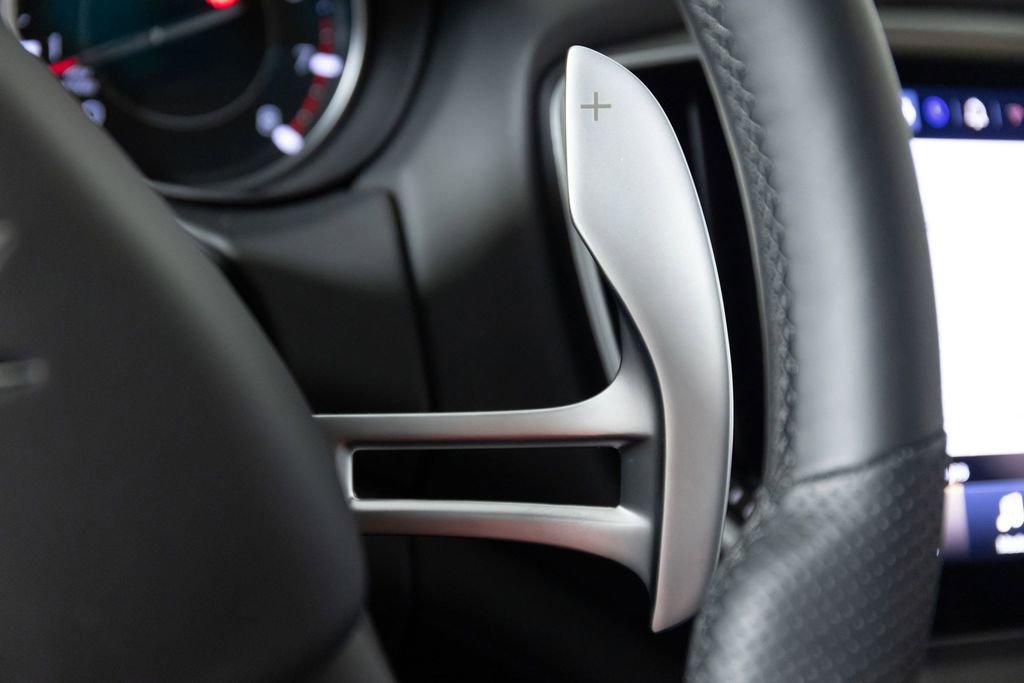 Used 2023 Maserati Ghibli Modena image 23