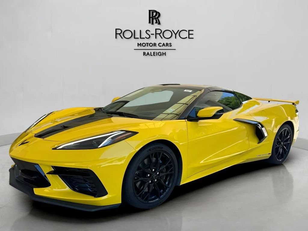 Used 2025 Chevrolet Corvette Stingray Premium Conv w/ Z51 Performance Package RWD image 1