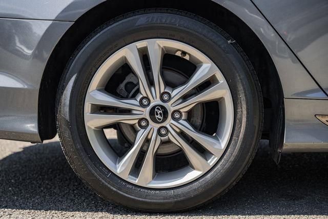 Used 2018 Hyundai Sonata Sport image 18