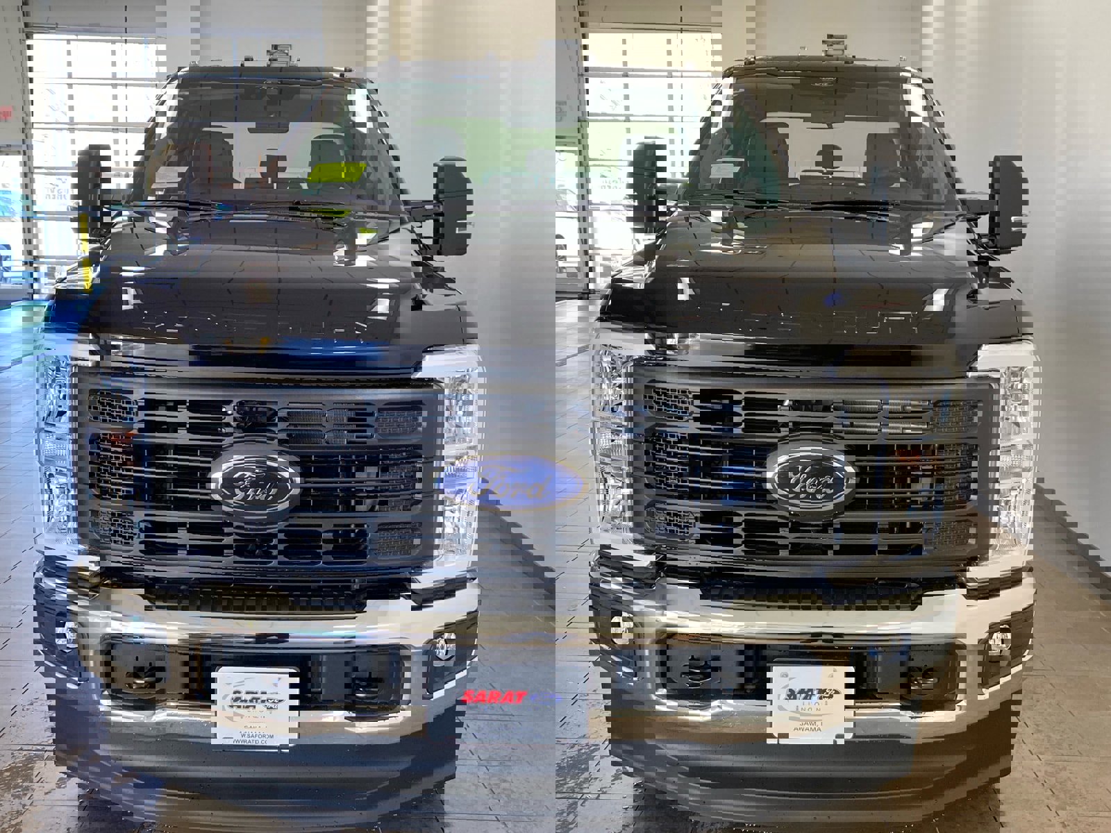 New 2026 Ford F250 XL w/ XL Chrome Package image 3