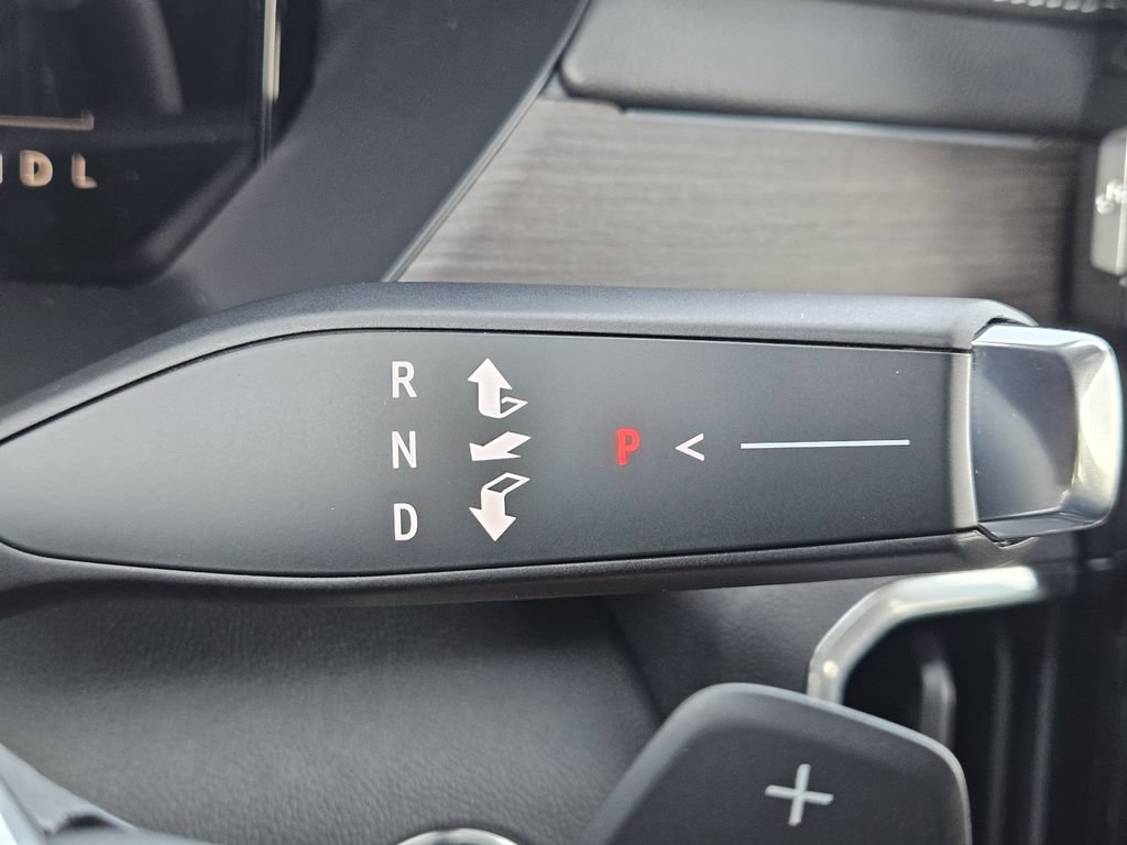 New 2026 GMC Acadia Denali w/ Super Cruise Package FWD image 18