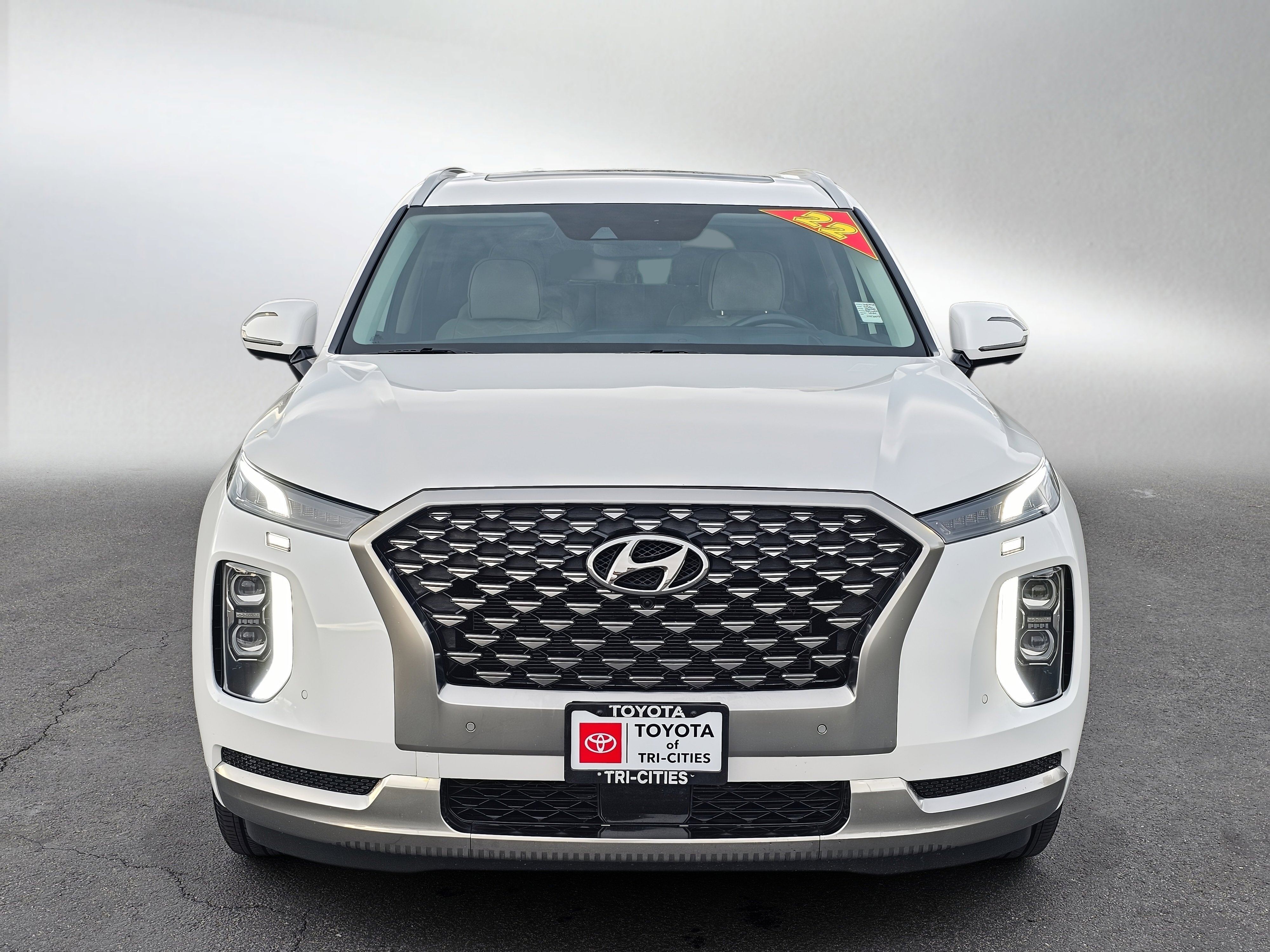 Used 2022 Hyundai Palisade Calligraphy image 8