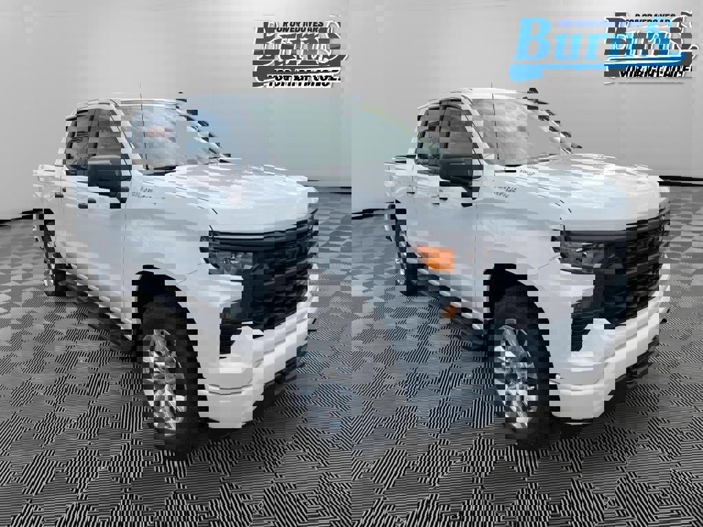 New 2025 Chevrolet Silverado 1500 Custom