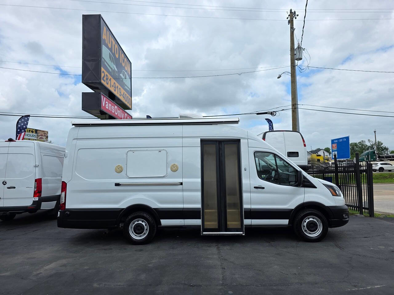 Used 2020 Ford Transit 350 148 High Roof Extended RWD image 3