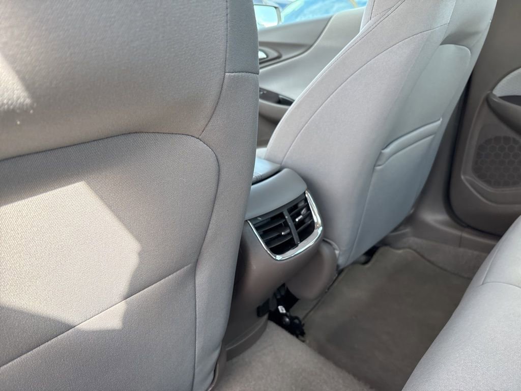 Used 2024 Chevrolet Malibu LT image 26