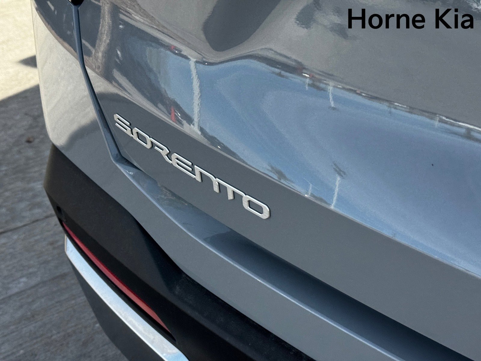 New 2026 Kia Sorento S image 9