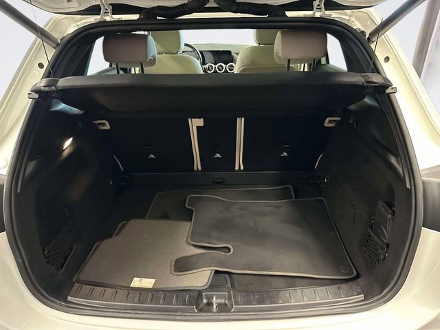 Certified 2022 Mercedes-Benz GLA 250 4MATIC image 10