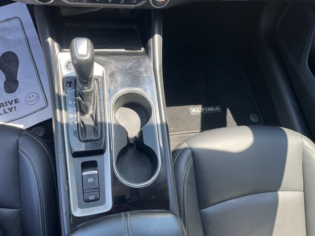 Used 2024 Nissan Altima 2.5 SL FWD image 18