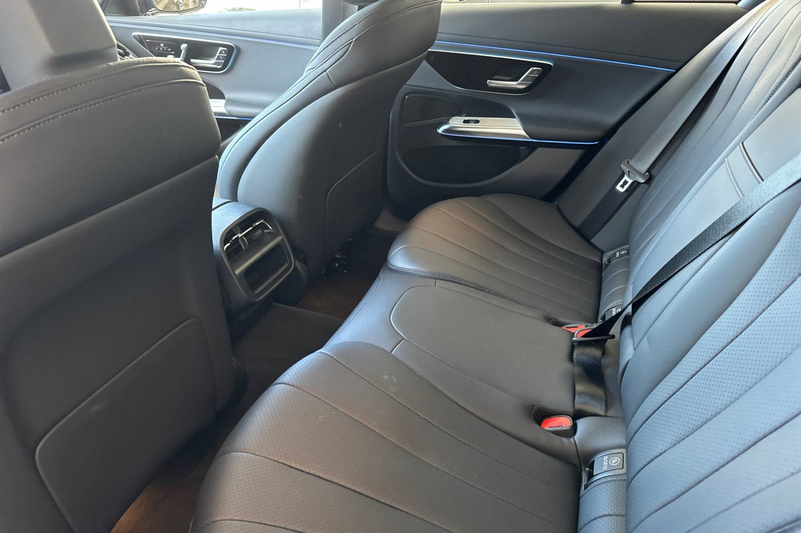 Certified 2026 Mercedes-Benz E 350 Sedan image 4