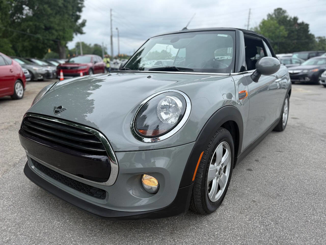 Used 2019 MINI Cooper Convertible FWD image 2
