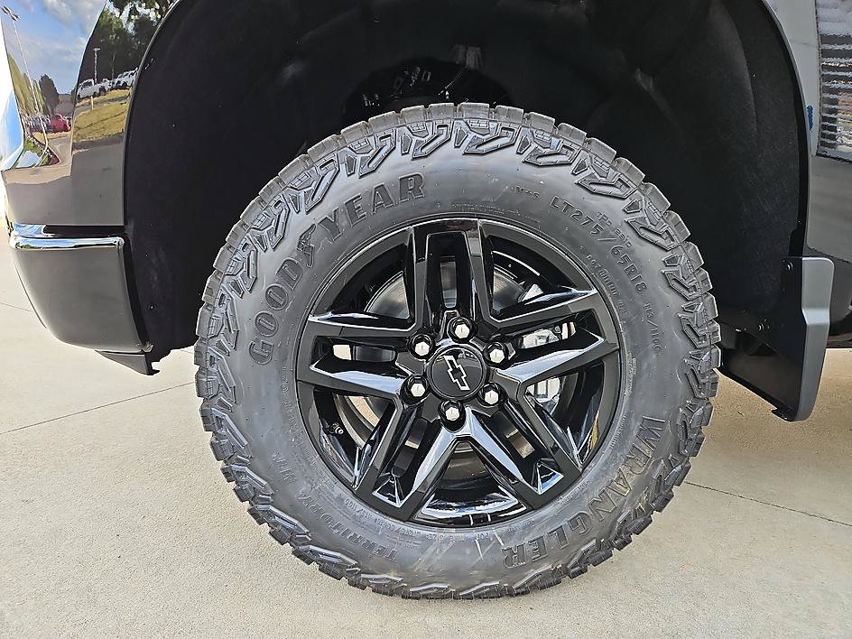 New 2026 Chevrolet Silverado 1500 Custom Trail Boss AWD/4WD image 9