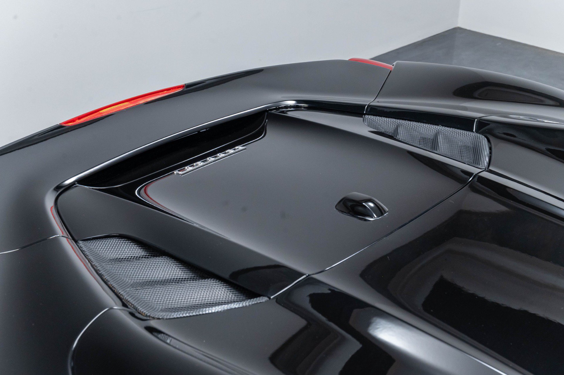 Used 2016 Ferrari 488 Spider RWD image 59