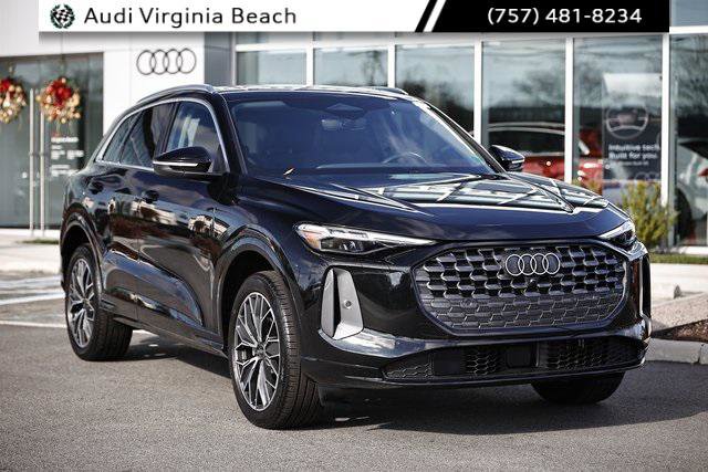 Certified 2025 Audi Q5 Premium Plus w/ Premium Plus image 2