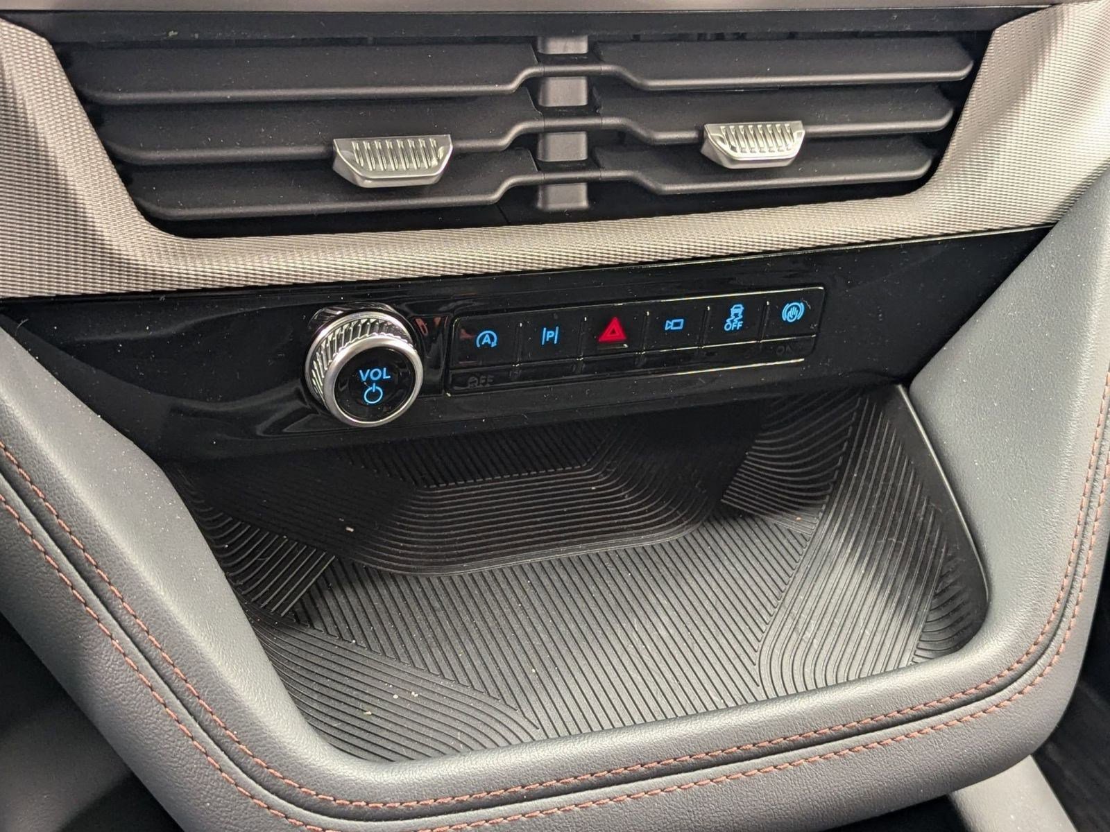 New 2026 Ford Explorer Active w/ Active Comfort Package image 24