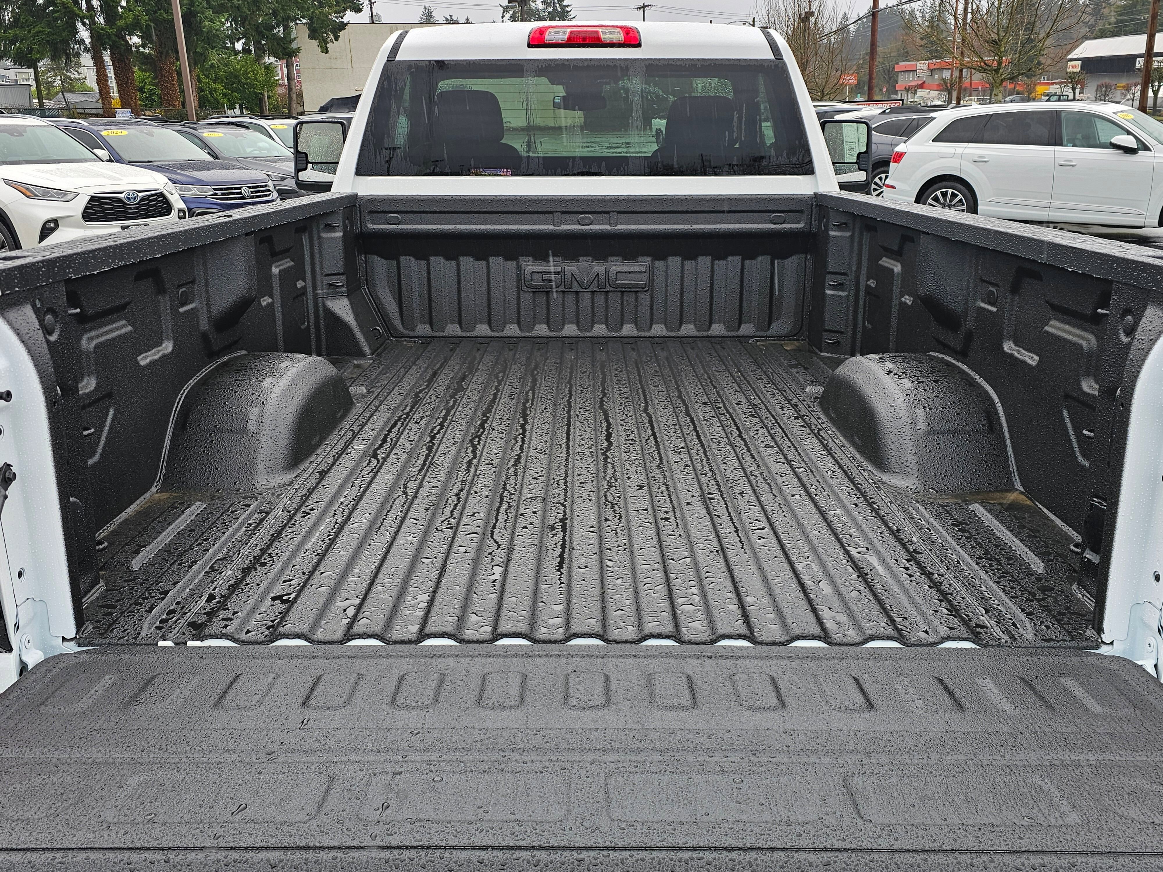 New 2026 GMC Sierra 3500 SLE w/ SLE Convenience Package image 13